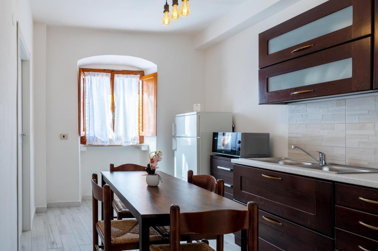 Casa Rocca Apartment Bosa Ngoại thất bức ảnh
