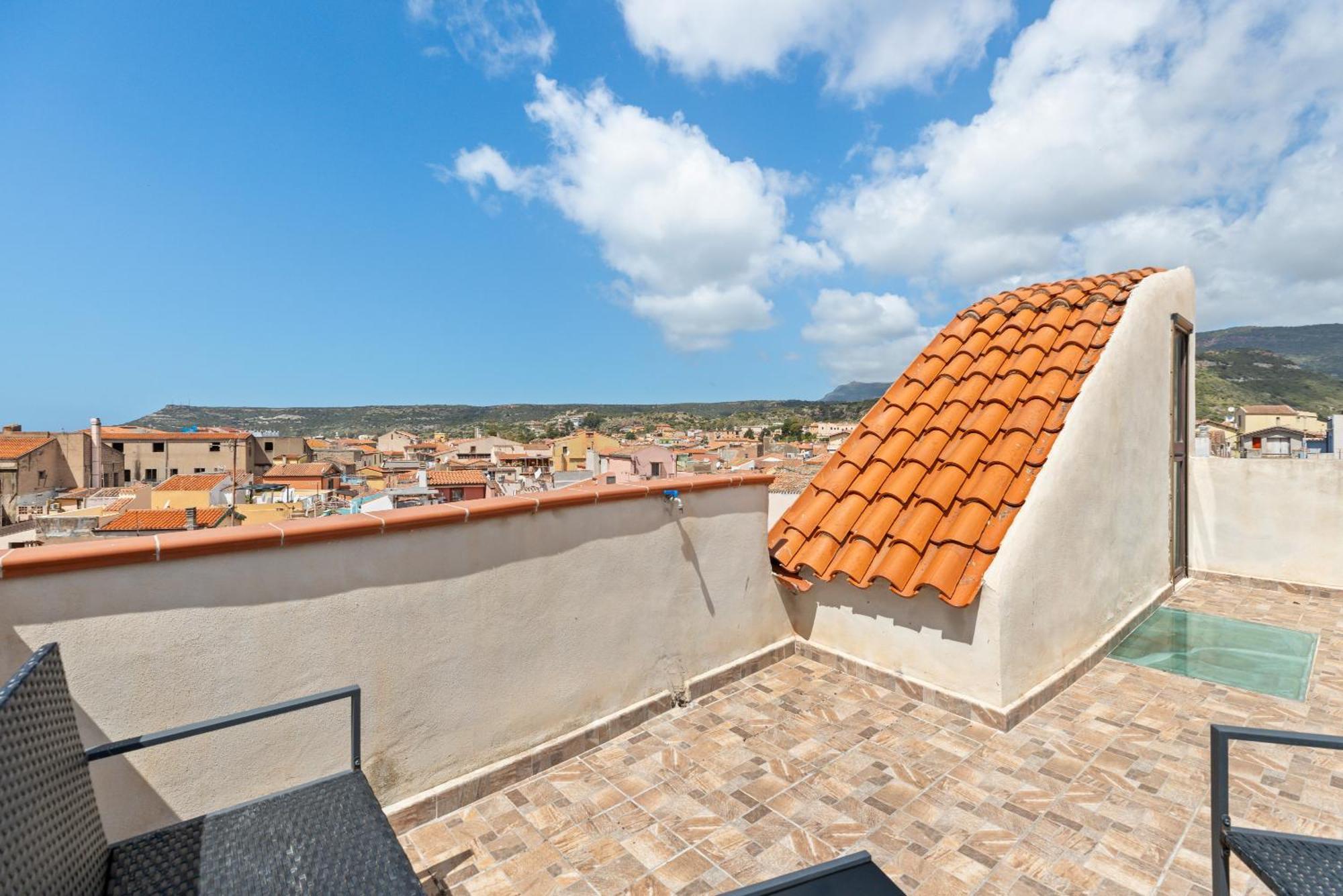 Casa Rocca Apartment Bosa Ngoại thất bức ảnh